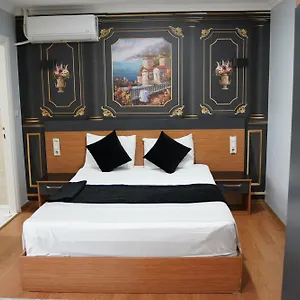 https://heraldic-room-hotel.istanbul-turkeyhotels.com