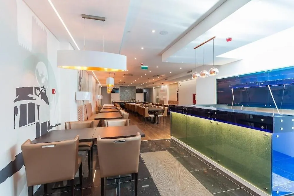 Hotel Capital Lisboa 0*, ליסבון